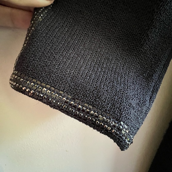 St John Evening dress with sequin trim and cutaway sleeves - Picture 5 of 8